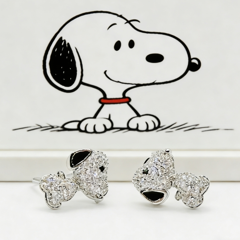 Snoopy Peanuts Collector Earrings 18k White Gold & Pavé Diamonds
